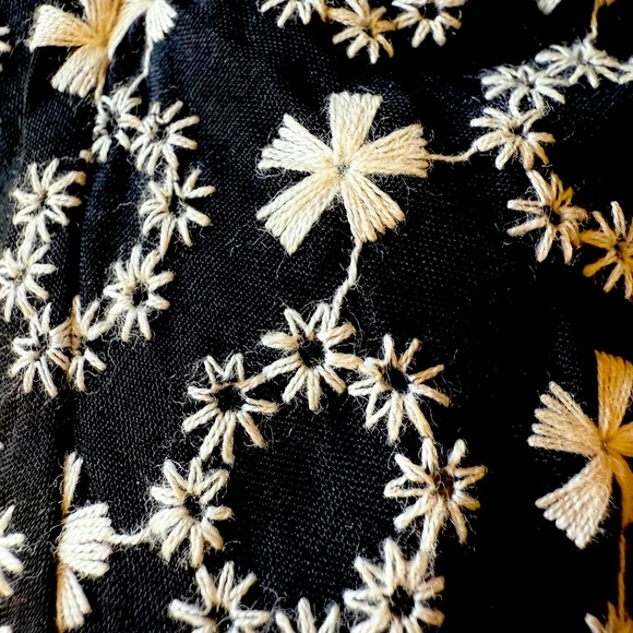 NWT ARULA Altered State 
 Embroidered Top Plus Size 3X retail 69.00 NEW - Picture 7 of 8